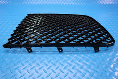 Bentley Bentayga front right black grille insert #12436