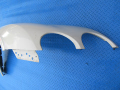 Bentley Continental Flying Spur right fender #2285