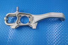 Maserati Ghibli Quattroporte front left spindle knuckle pillar #12144