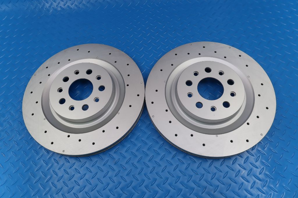 Maserati Ghibli Quattroporte brake pads rotors filters belt service kit #9311 17-24