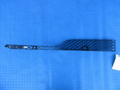 Bentley Bentayga left front bumper black grille #2085