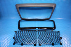 Bentley Bentayga front center grille surround & black trim #12378