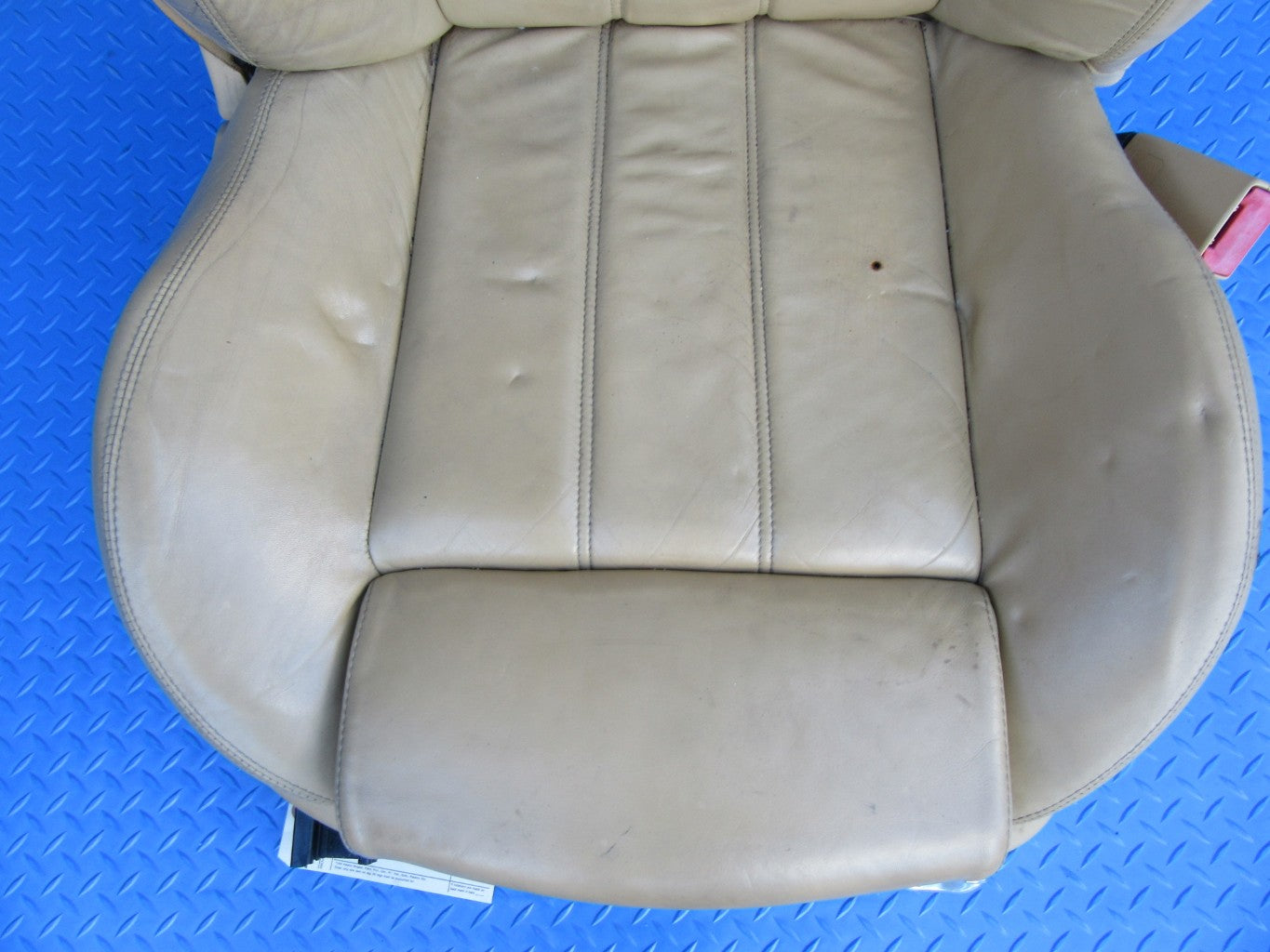 Bentley Continental GT right front seat tan #1732