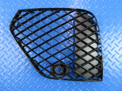 Bentley Bentayga left front bumper grille black #2477