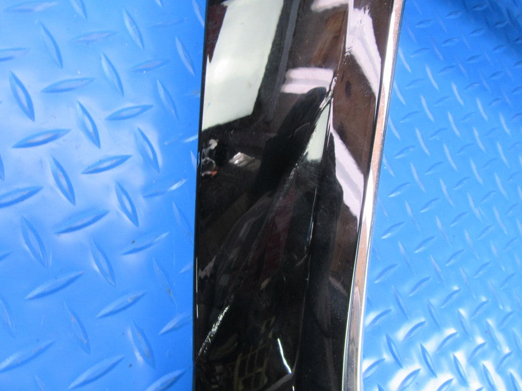 Bentley Bentayga radiator grille surround trim #6086