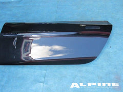 Aston Martin Vanquish door