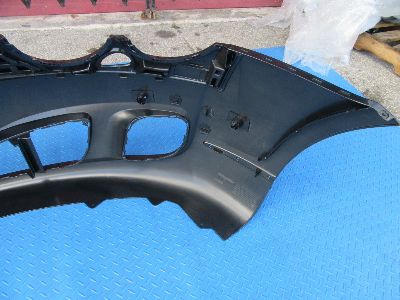 Bentley Continental Flying Spur front bumper cover #9057