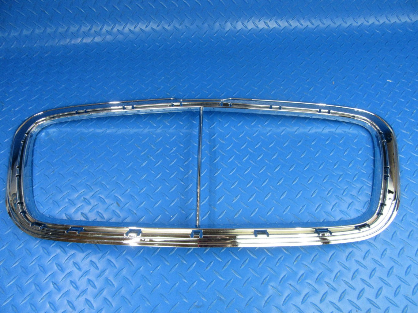 Bentley Continental Gtc Gt Flying Spur front center grille inserts + chrome trim #9196