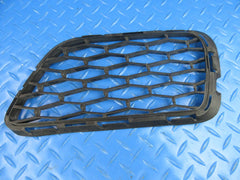Maserati Quattroporte right front bumper grille #9101