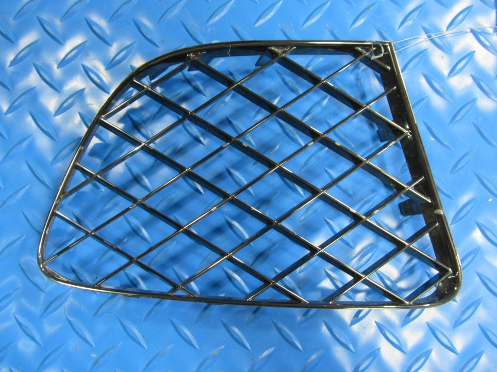 Bentley Continental GT GTC front bumper right grille #7034