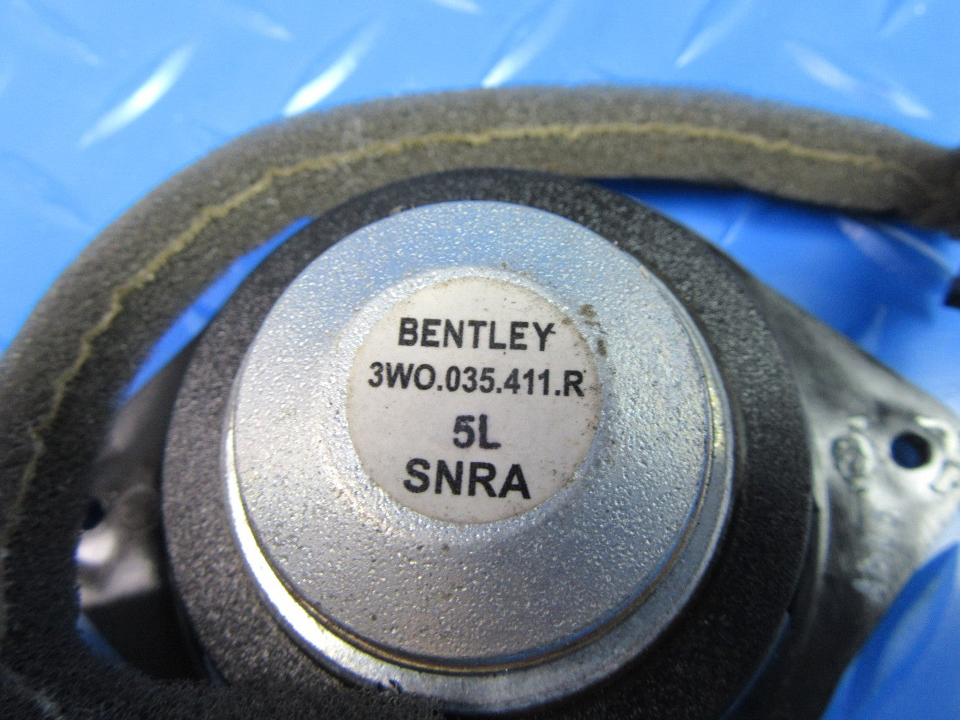 Bentley Continental Flying Spur GT GTC front rear door speaker #0588
