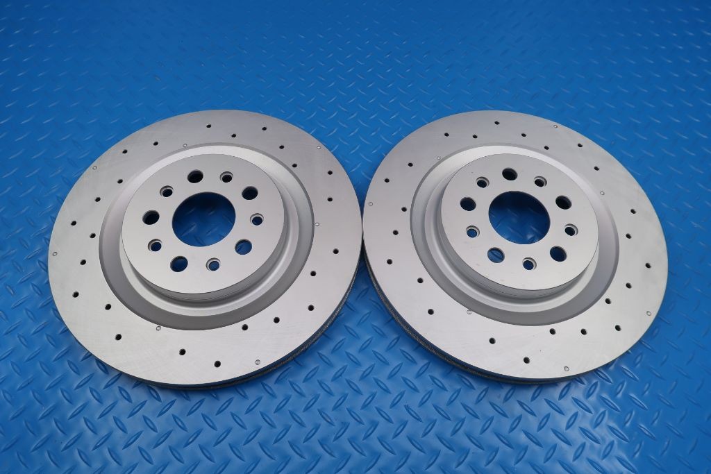 Maserati Ghibli Quattroporte brake pads rotors filters service kit 17-24 #9315