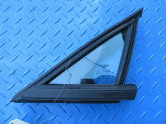 Bentley Mulsanne left front door vent glass #0378