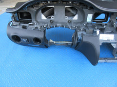 Maserati Quattroporte dashboard black #1372