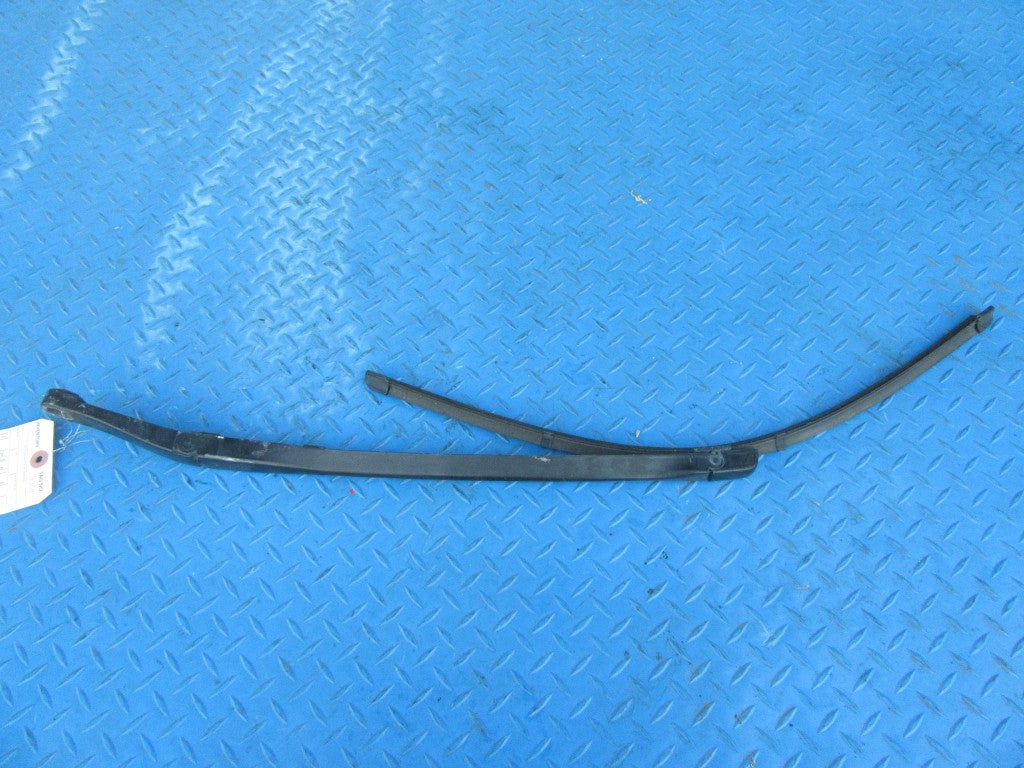 Bentley Continental Flying Spur GT GTC right wiper arm #1355