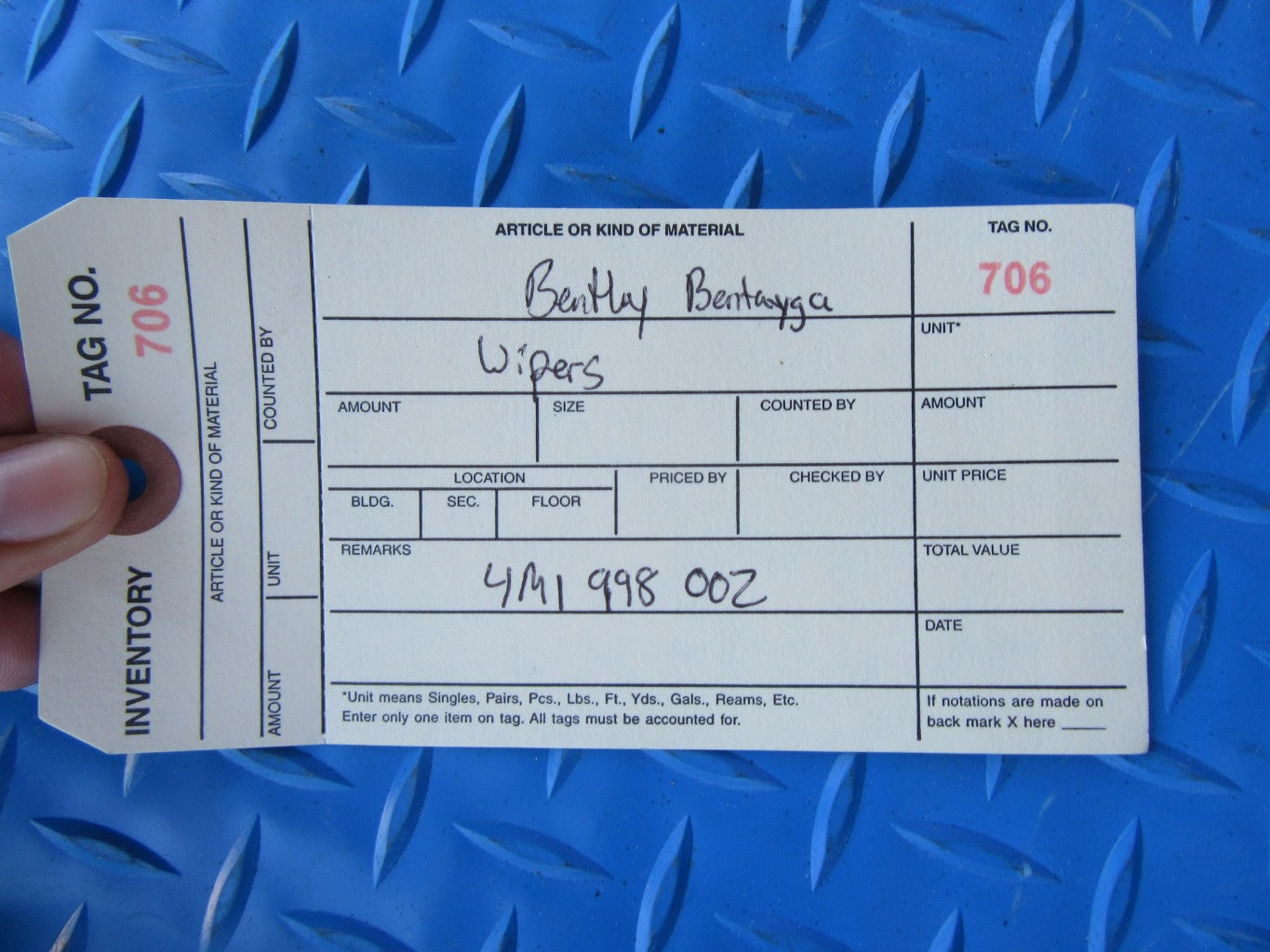 Bentley Bentayga wiper blades NEW OEM #0706