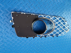 Bentley Bentayga front bumper right grill #9810