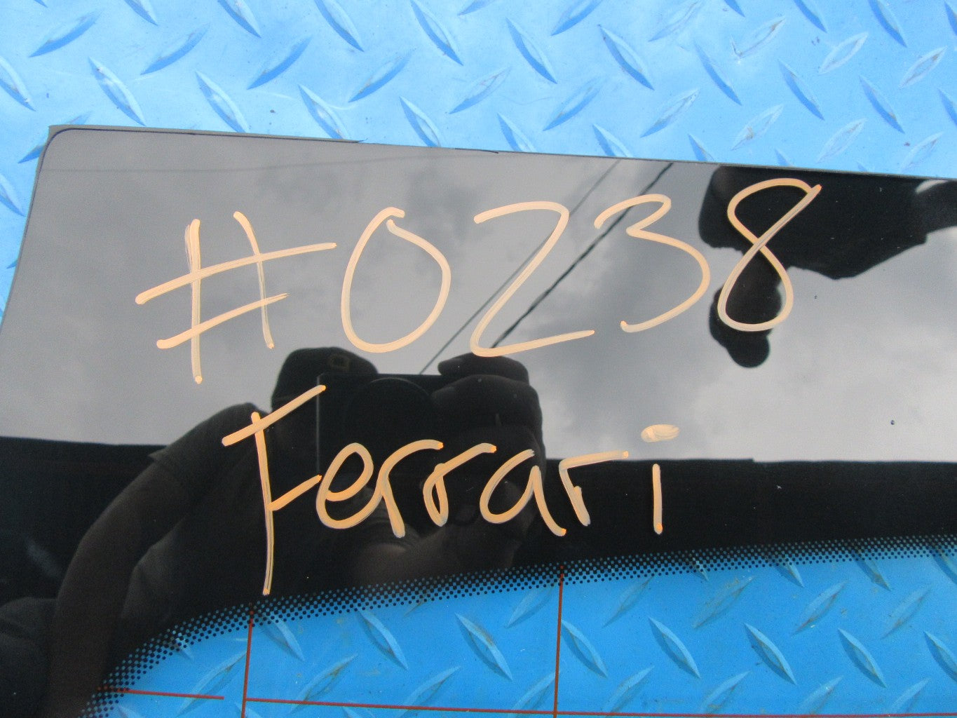 Ferrari 812 Superfast rear back glass backglass #0238