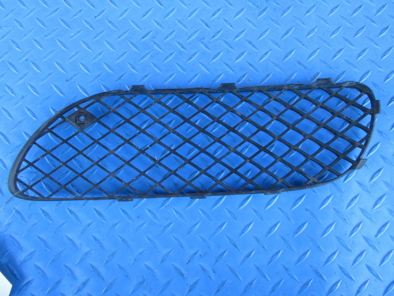 Bentley Continental GT GTC front right bumper grille #0212