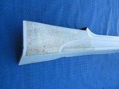 Maserati GranTurismo right passenger side skirt rocker panel #8326