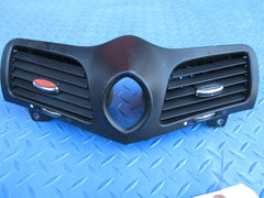 Maserati GranTurismo GranCabrio dashboard center air vent #0134