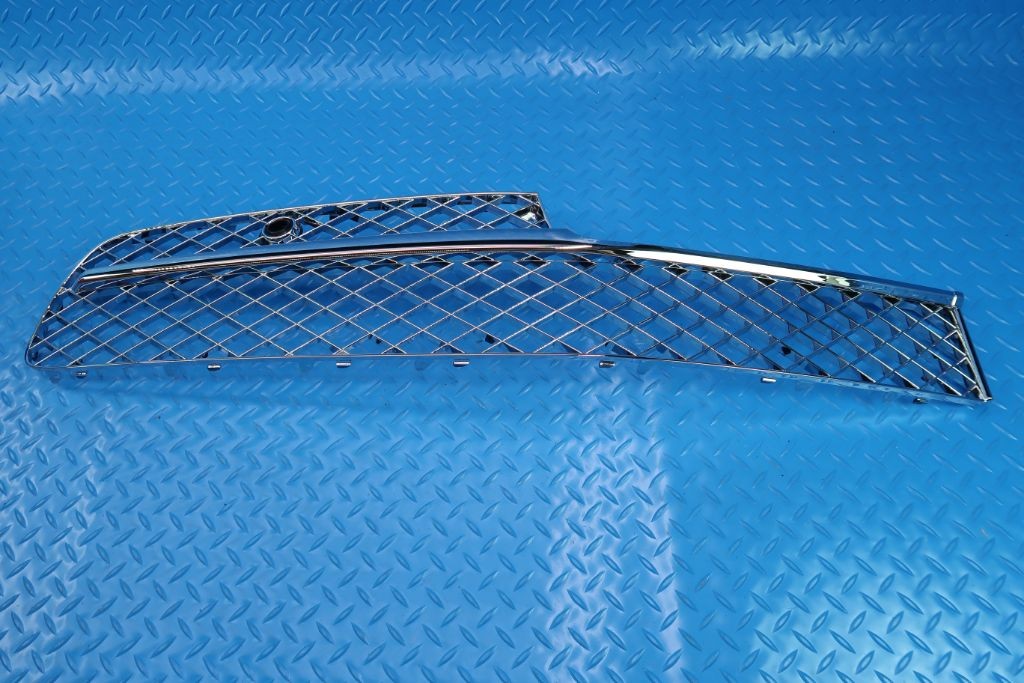 Bentley Continental Flying Spur right front bumper chrome grille #9890