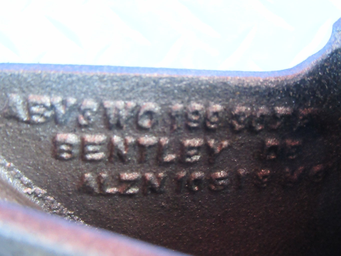 Bentley Continental Flying Spur GT GTC left engine mounting bracket #1290