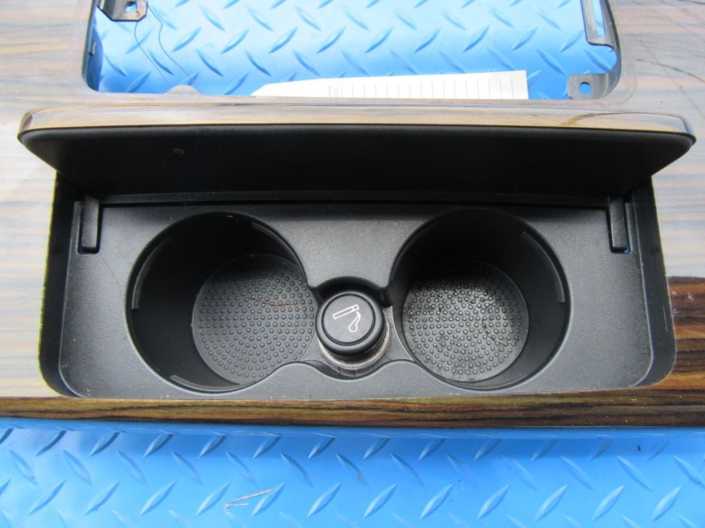 Maserati Ghibli Quattroporte center console compartment trim panel gloss wood #8487