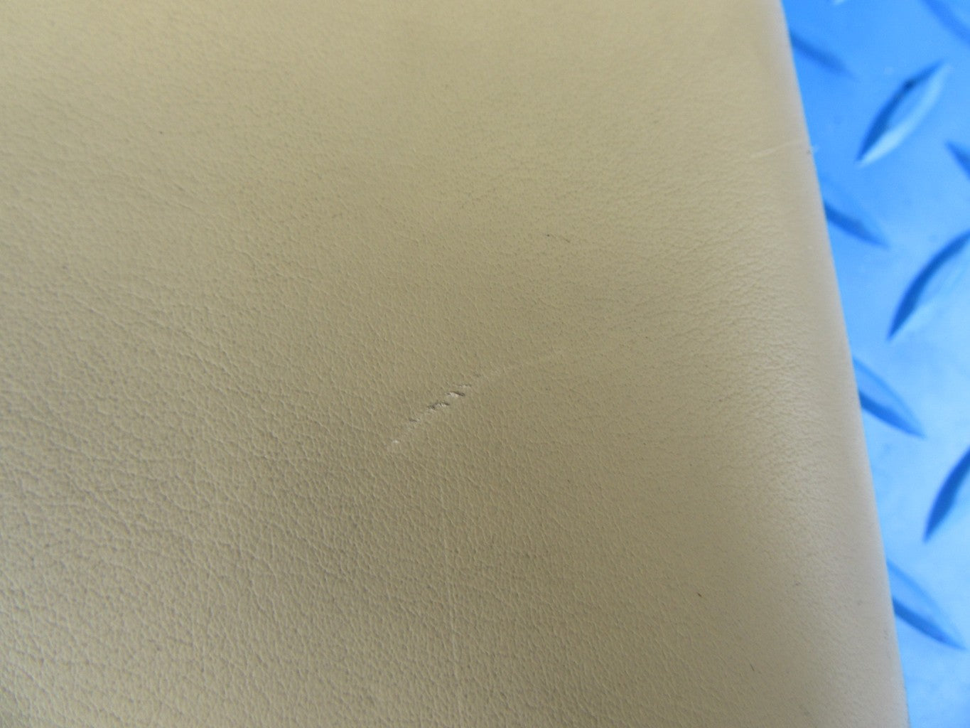 Bentley Continental GT left knee dashboard dash panel #1814