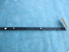 Bentley Continental Gt left rear retaining strip #3976