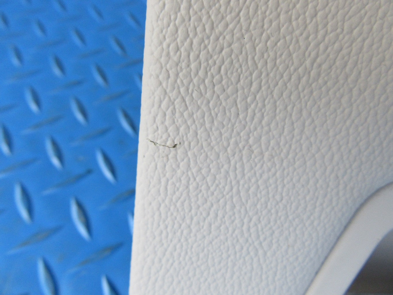 Maserati Quattroporte left dashboard compartment beige #2837