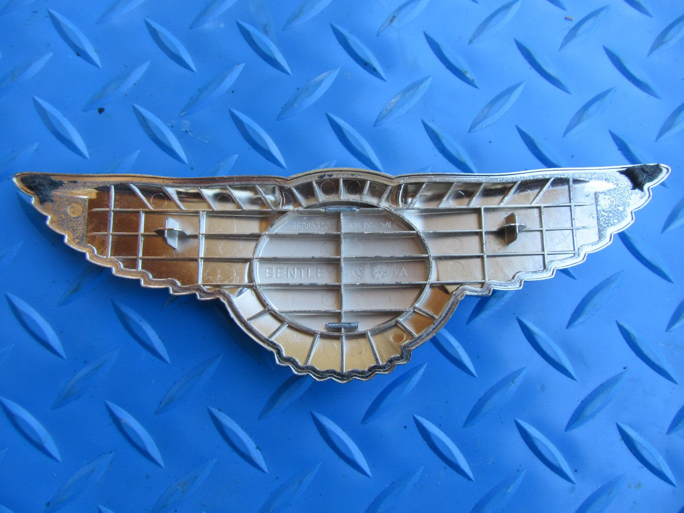 Bentley Continental year anniversary front B emblem wings #2805
