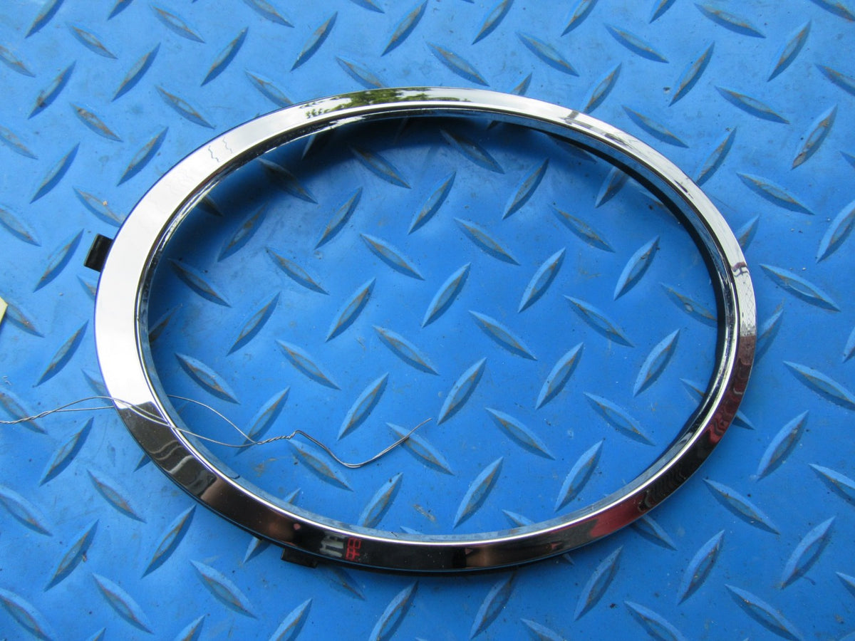 Bentley Continental Flying Spur right outer headlight chrome ring #2739