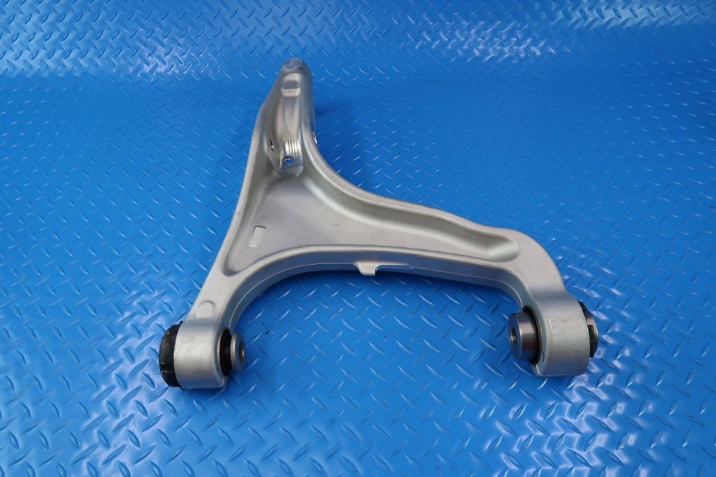 Maserati Levante right & left front lower control arms #11250