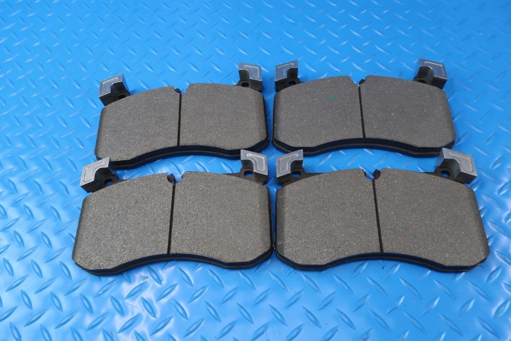 Mercedes G63 front brake pads and rotors TopEuro #11236
