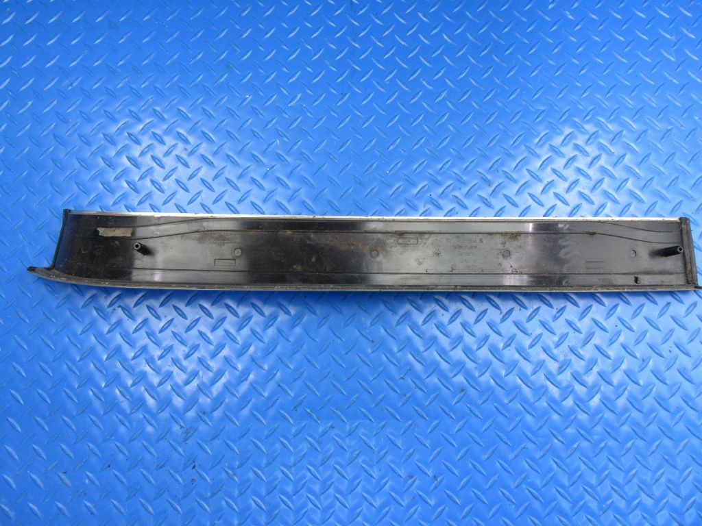 Bentley Continental Flying Spur front right door sill plate #8913