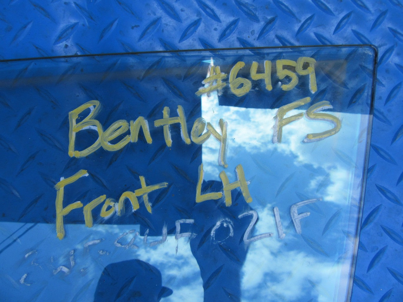 Bentley Continental Flying Spur left front door window glass #6459