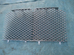 Bentley Mulsanne radiator center grille #0797