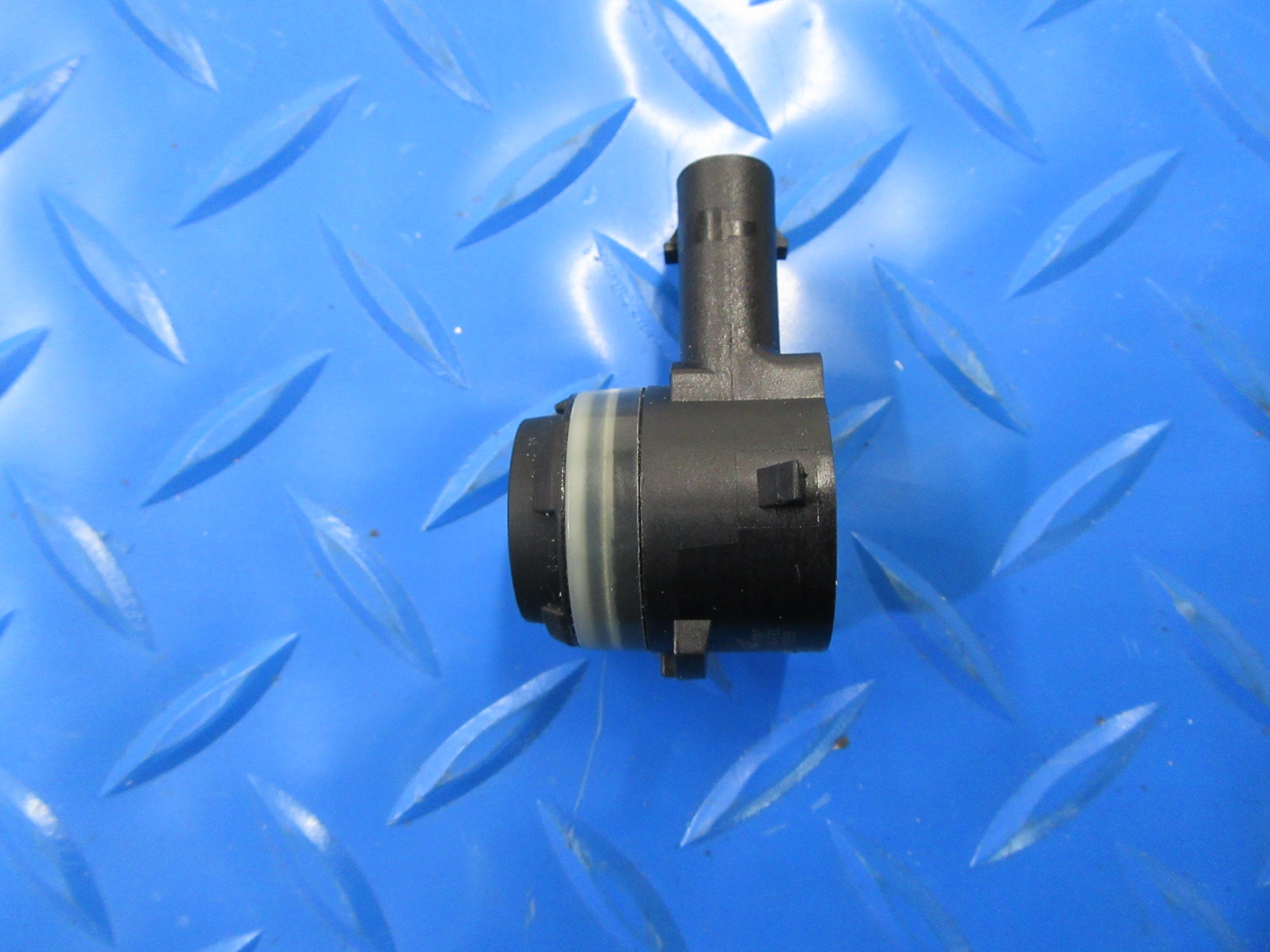 Rolls Royce Cullinan rear bumper pdc parking distance sensor #2294