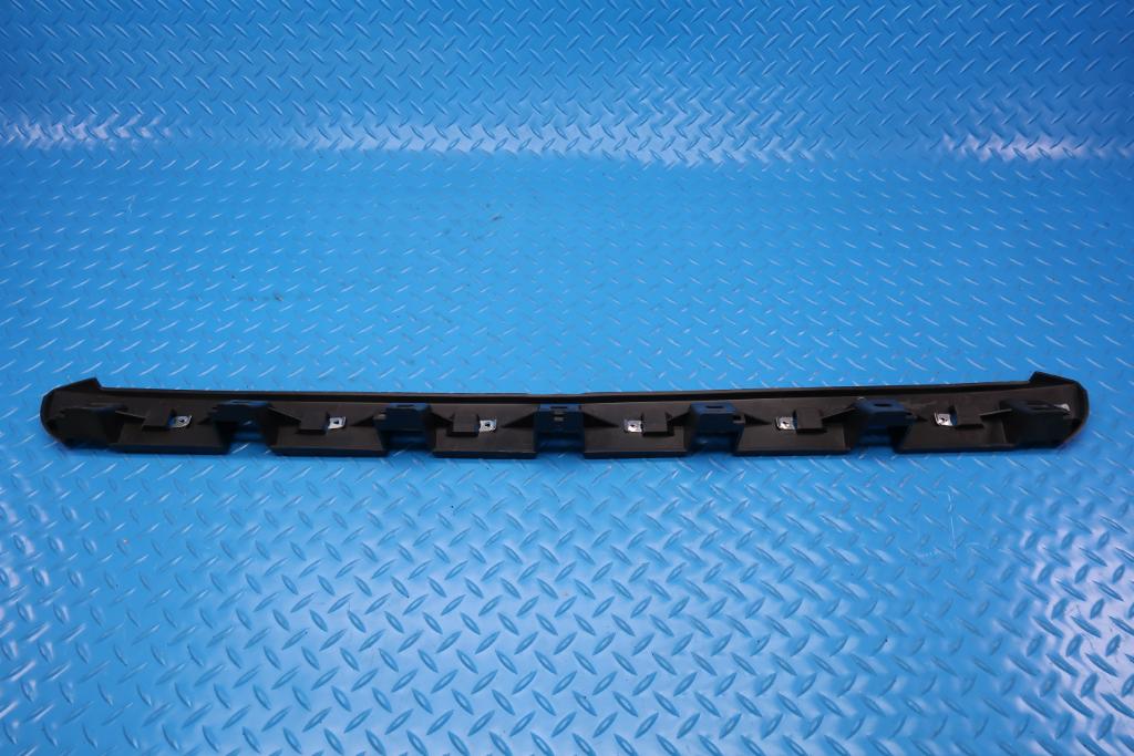 Bentley Continental Gtc Gt grille surround mount bracket striker plate #12984