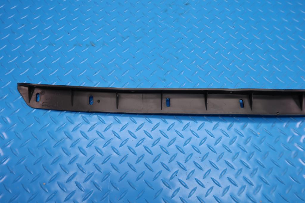 Bentley Continental Gtc Gt grille surround mount bracket attachment strip #12985