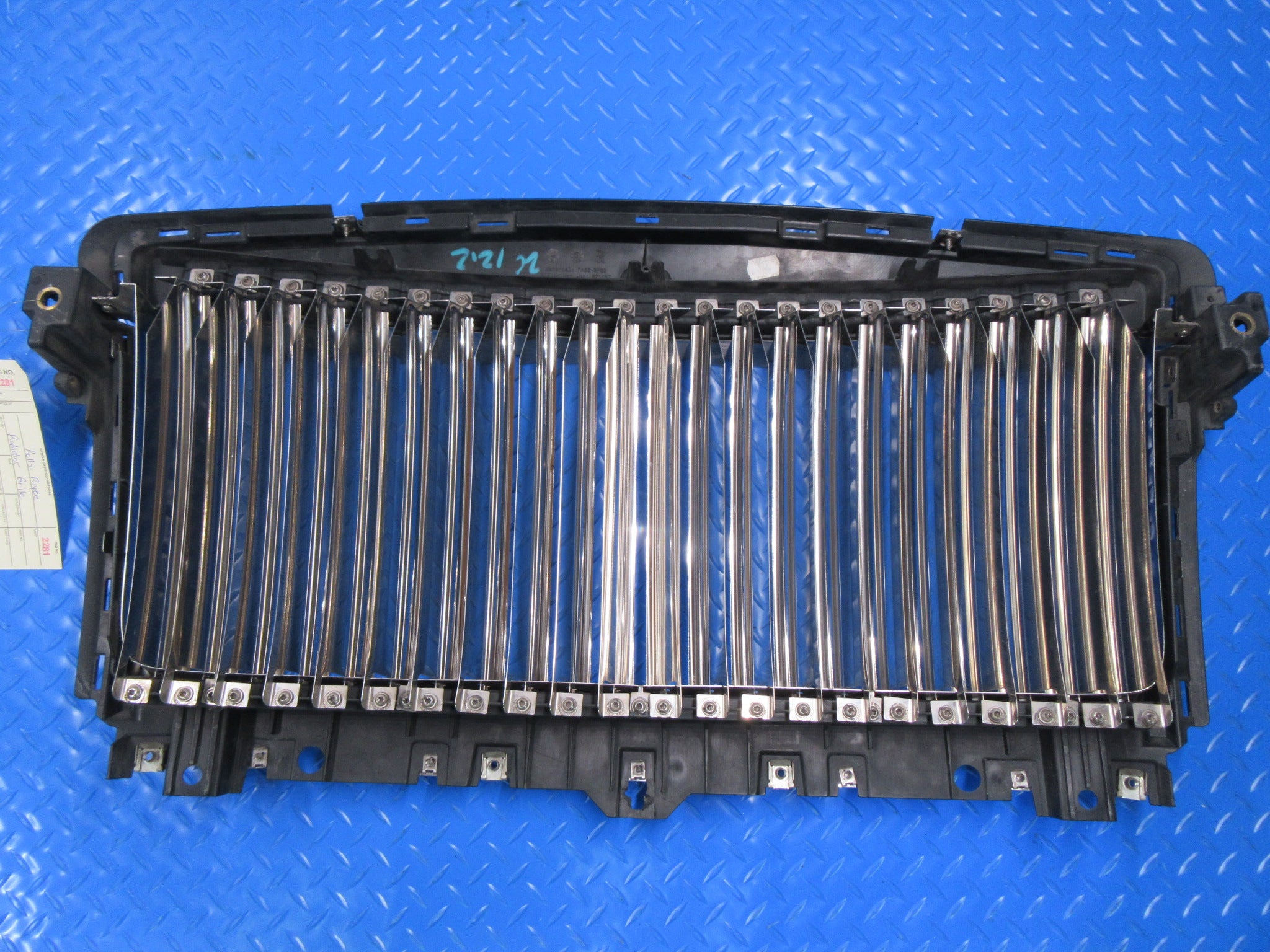 Rolls Royce Ghost radiator grille #2281