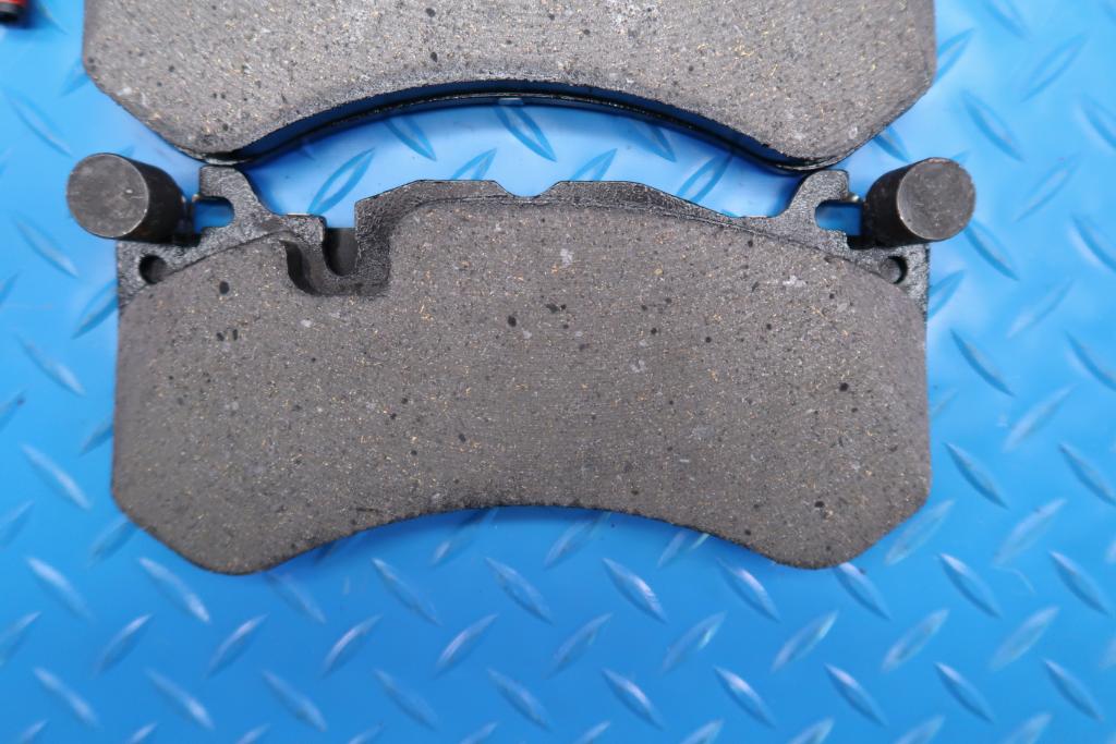 Mercedes Benz C63 E63 Gle63 S63 Amg front brake pads Low Dust TopEuro #13015