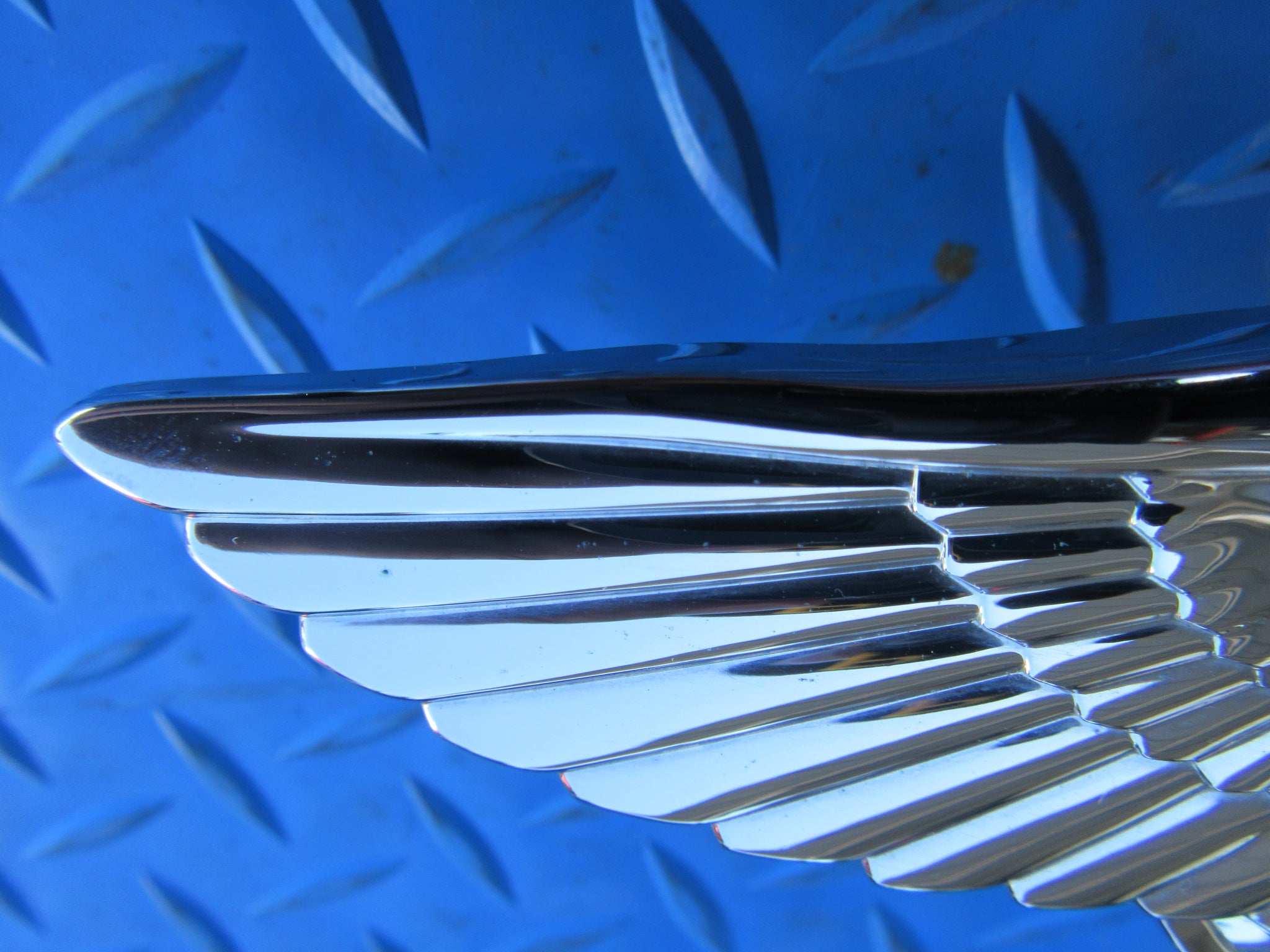 Bentley Continental GT GTC Front B Emblem Wings #2243