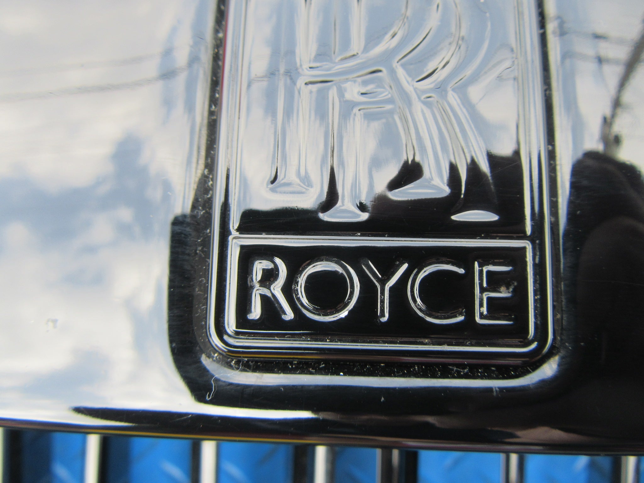 Rolls Royce Ghost Wraith Dawn radiator grille painted black #2216