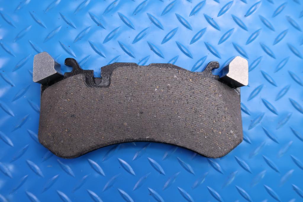 Mercedes E63 AMG S front brake pads low dust TopEuro #12528