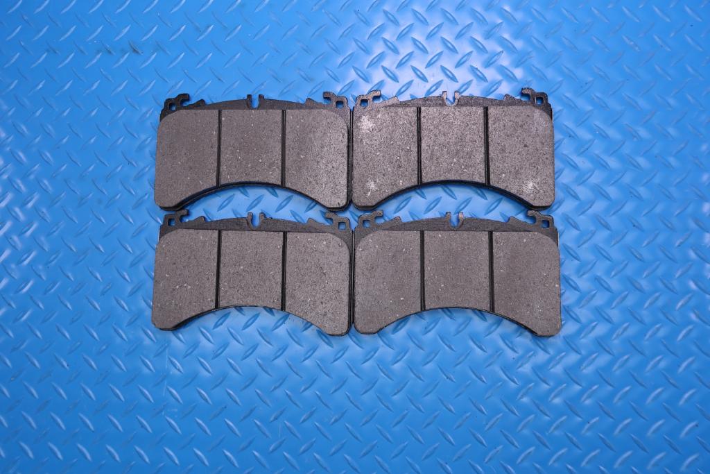 Aston Martin Dbx front rear brake pads and rotors TopEuro #12505