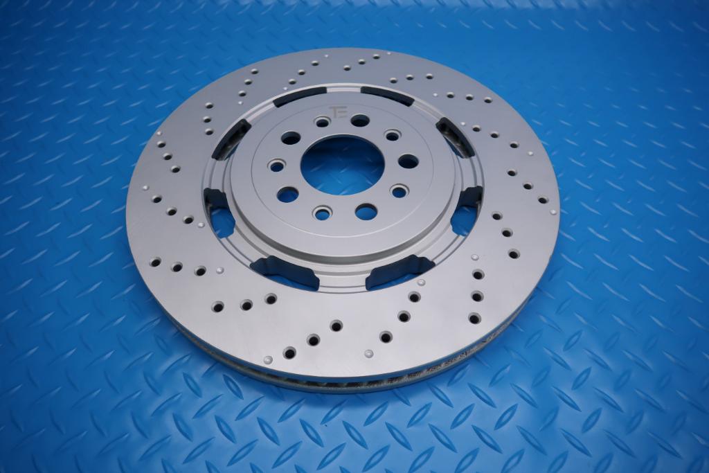 Maserati Grecale 3.0 front brake pads & rotors #12551