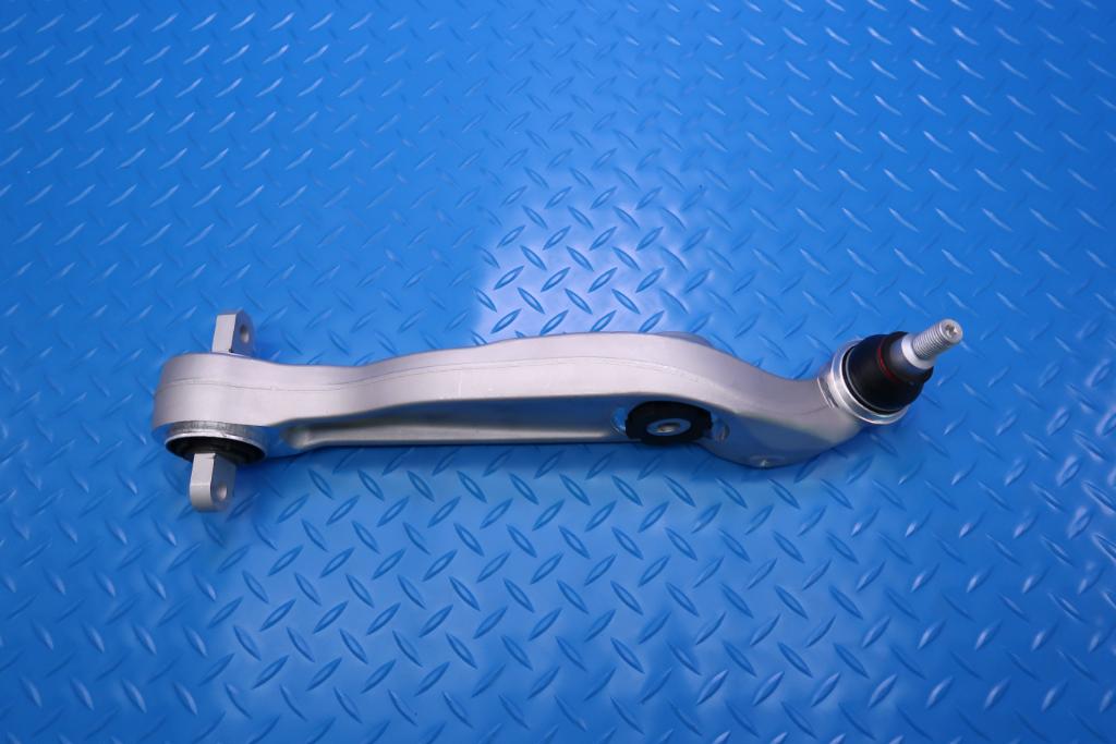 Alfa Romeo Stelvio left & right lower control arms 4pcs #12560