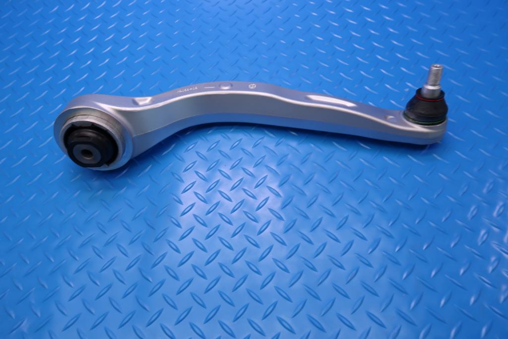 Alfa Romeo Giulia left lower suspension control arms 2pcs #12570